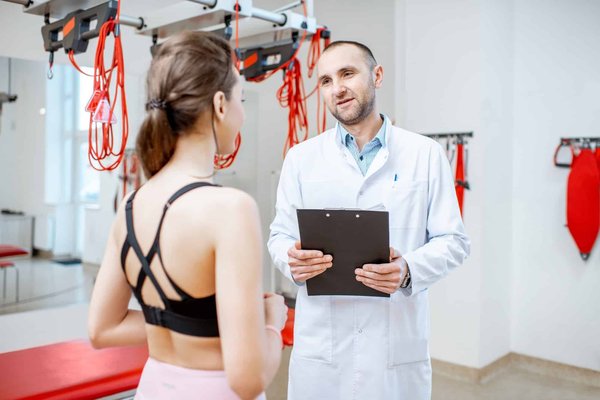 How Can Sensory Deprivation Tanks Be Used in Recovery Protocols for Mixed Martial Artists?